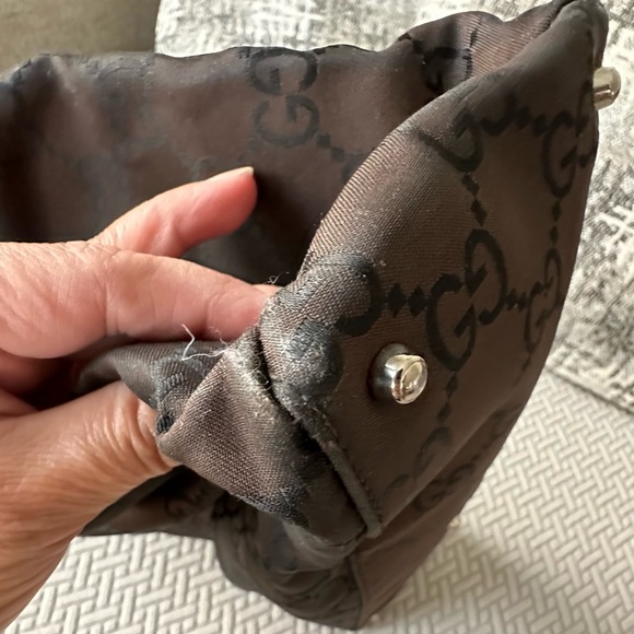 Vintage top handle Gucci bag. I used it to carry office files - Picture 8 of 14